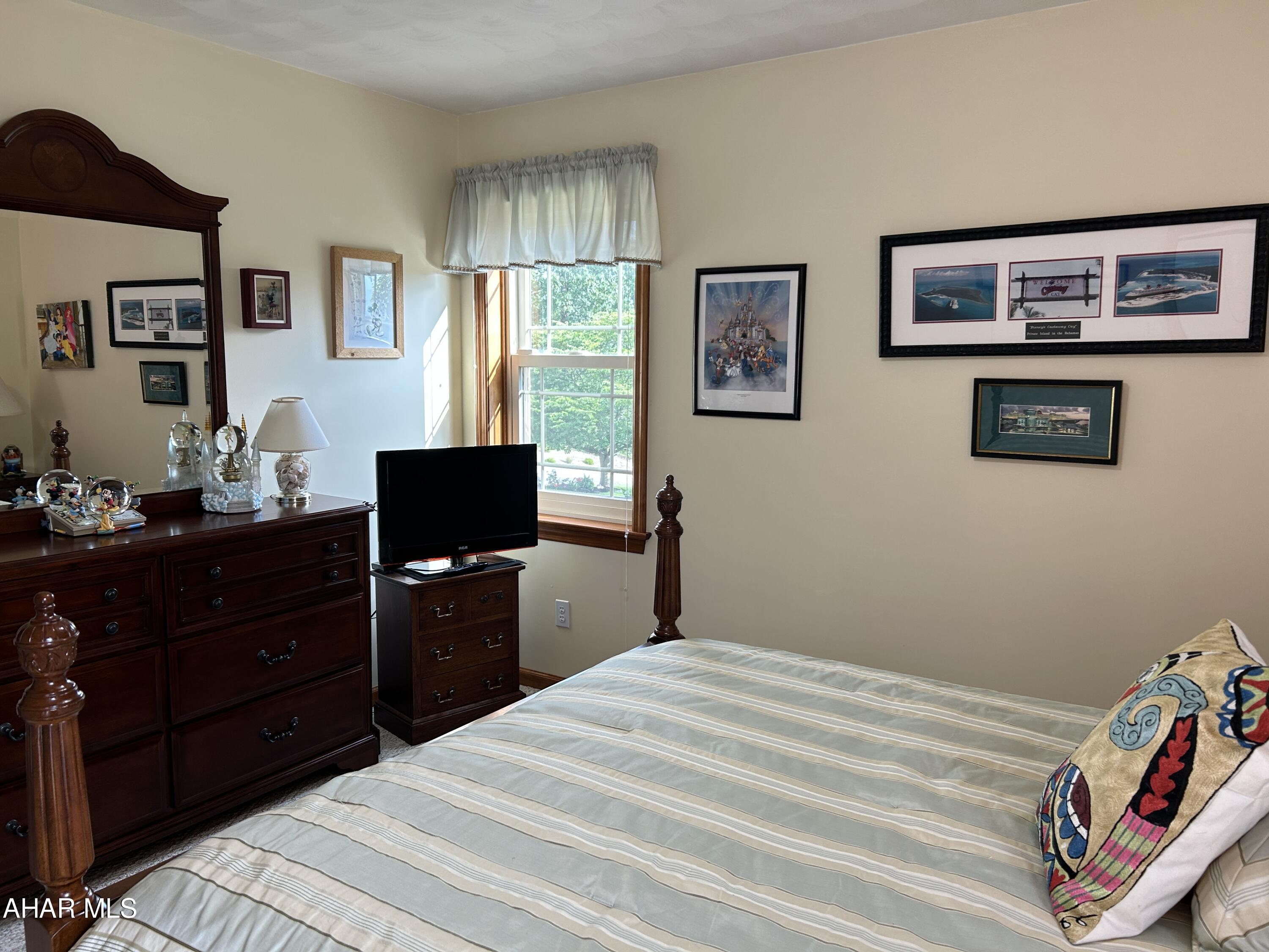 Pine Croft - Residential