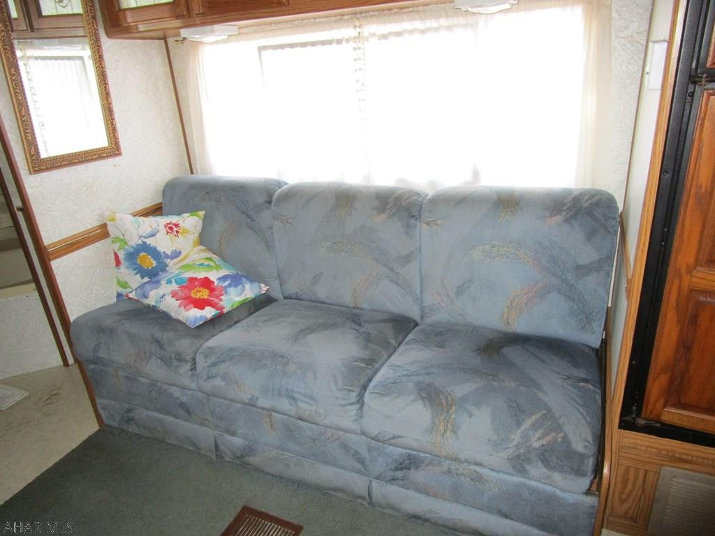 Glendale Yearound - Residential