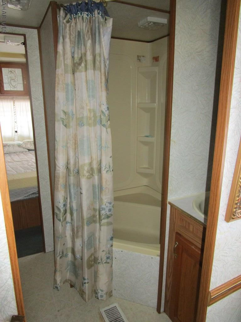 Glendale Yearound - Residential