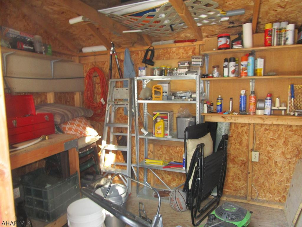 Glendale Yearound - Residential