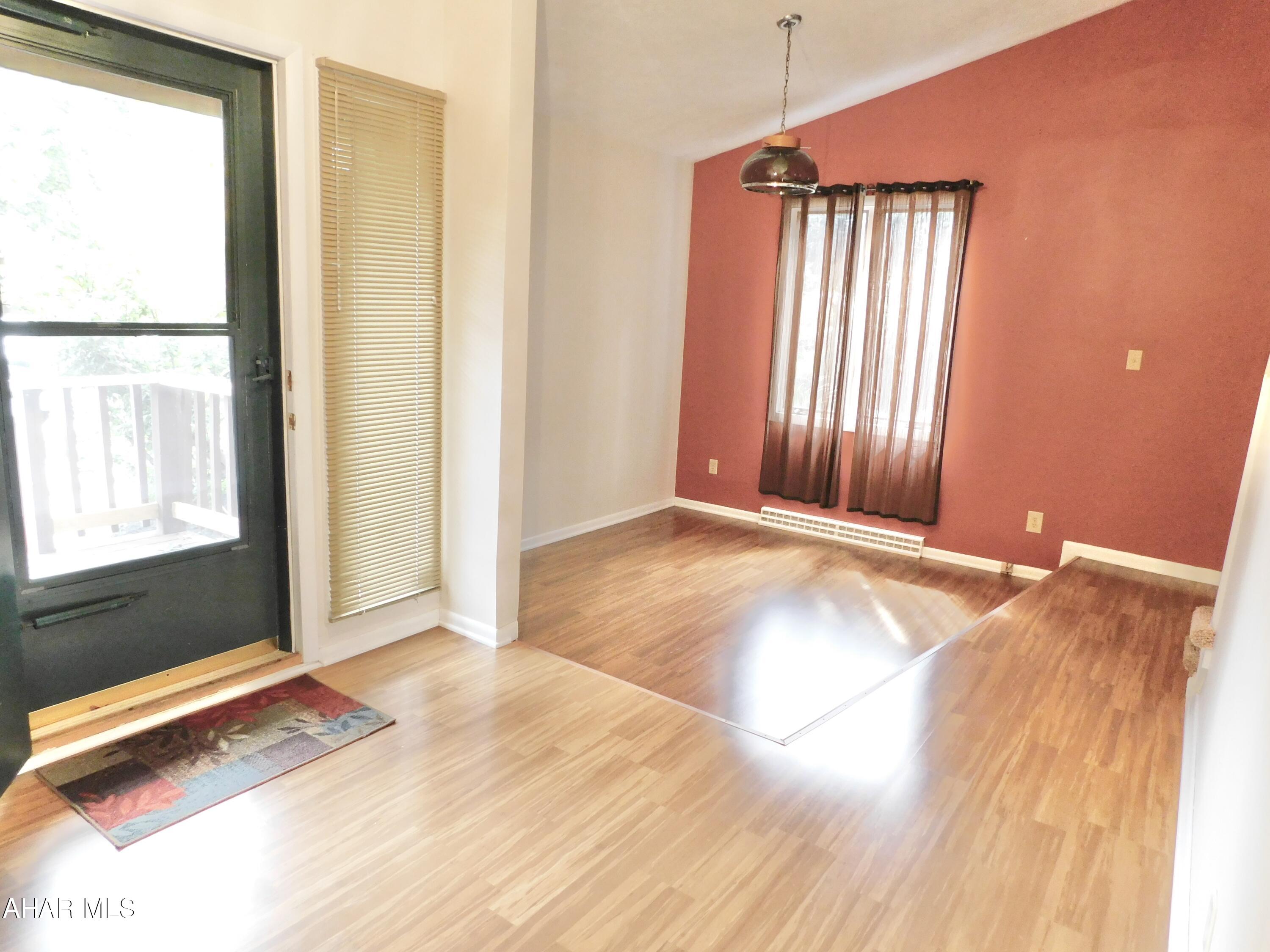 Cricket Knoll - Residential