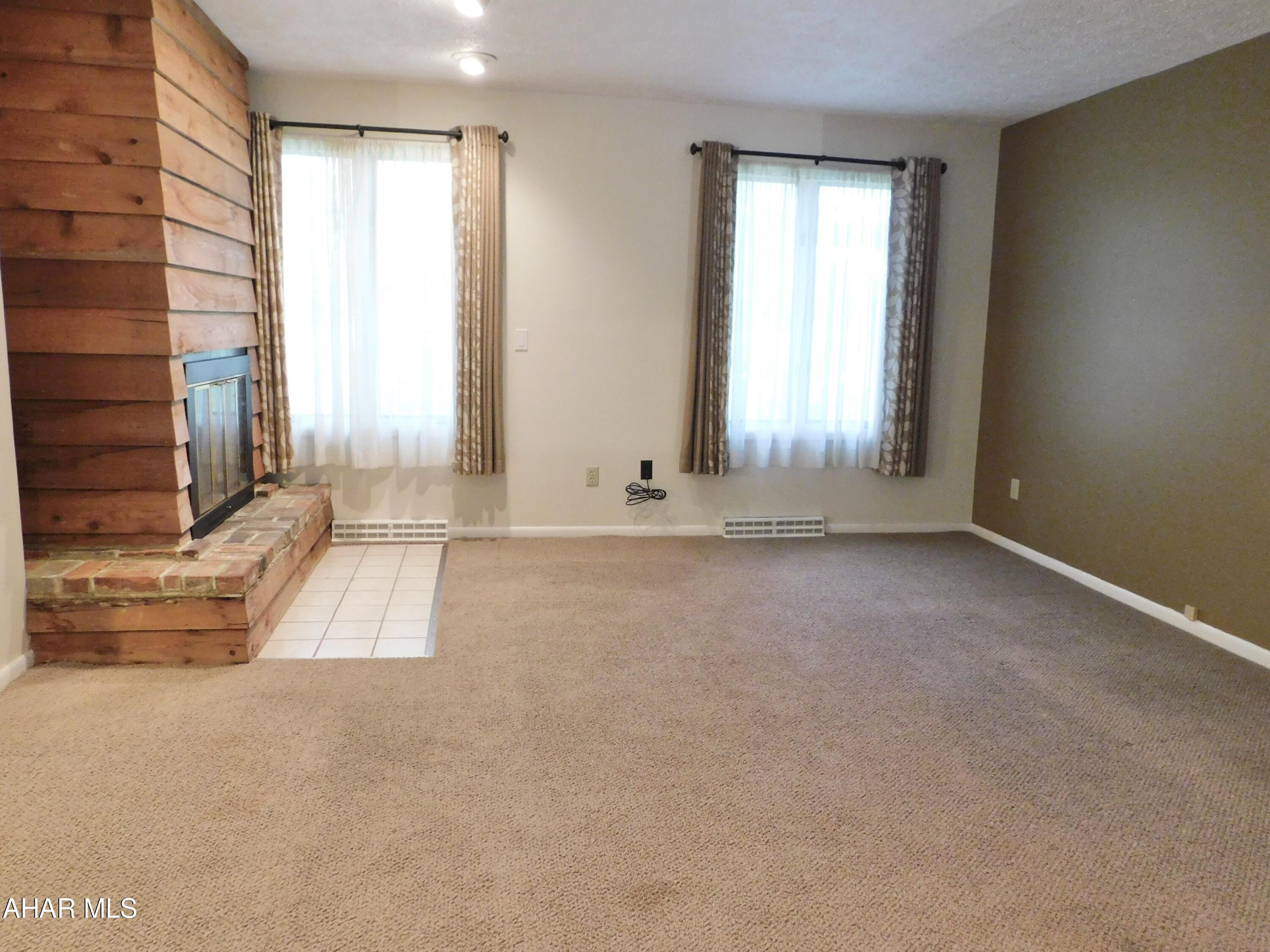 Cricket Knoll - Residential