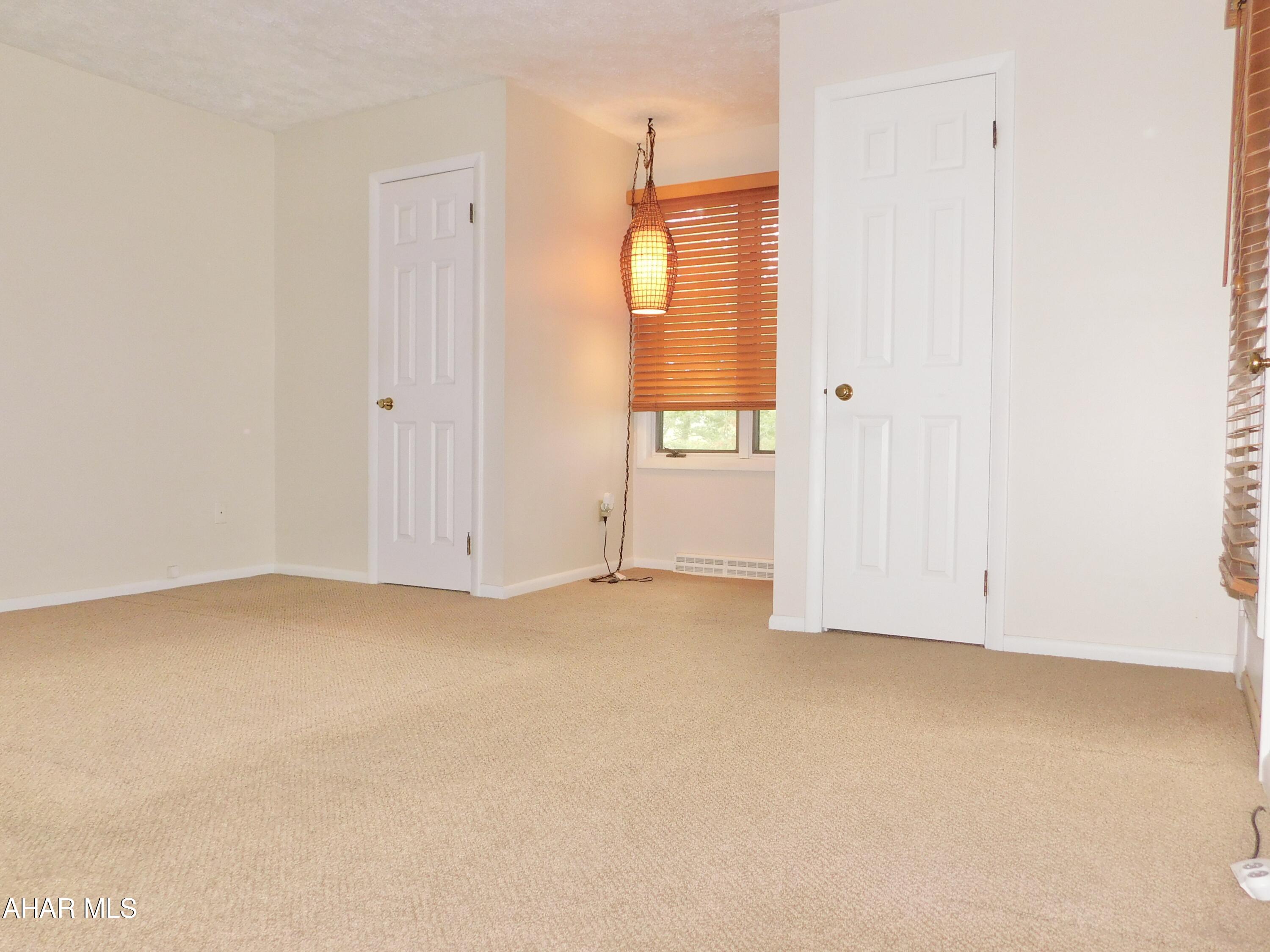 Cricket Knoll - Residential