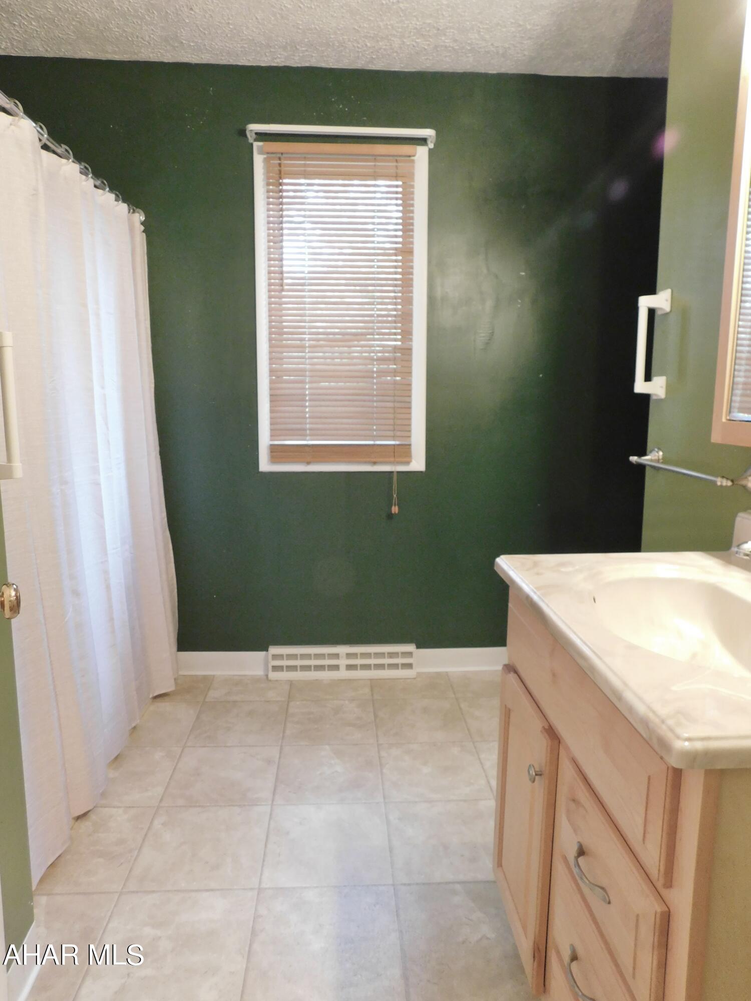 Cricket Knoll - Residential