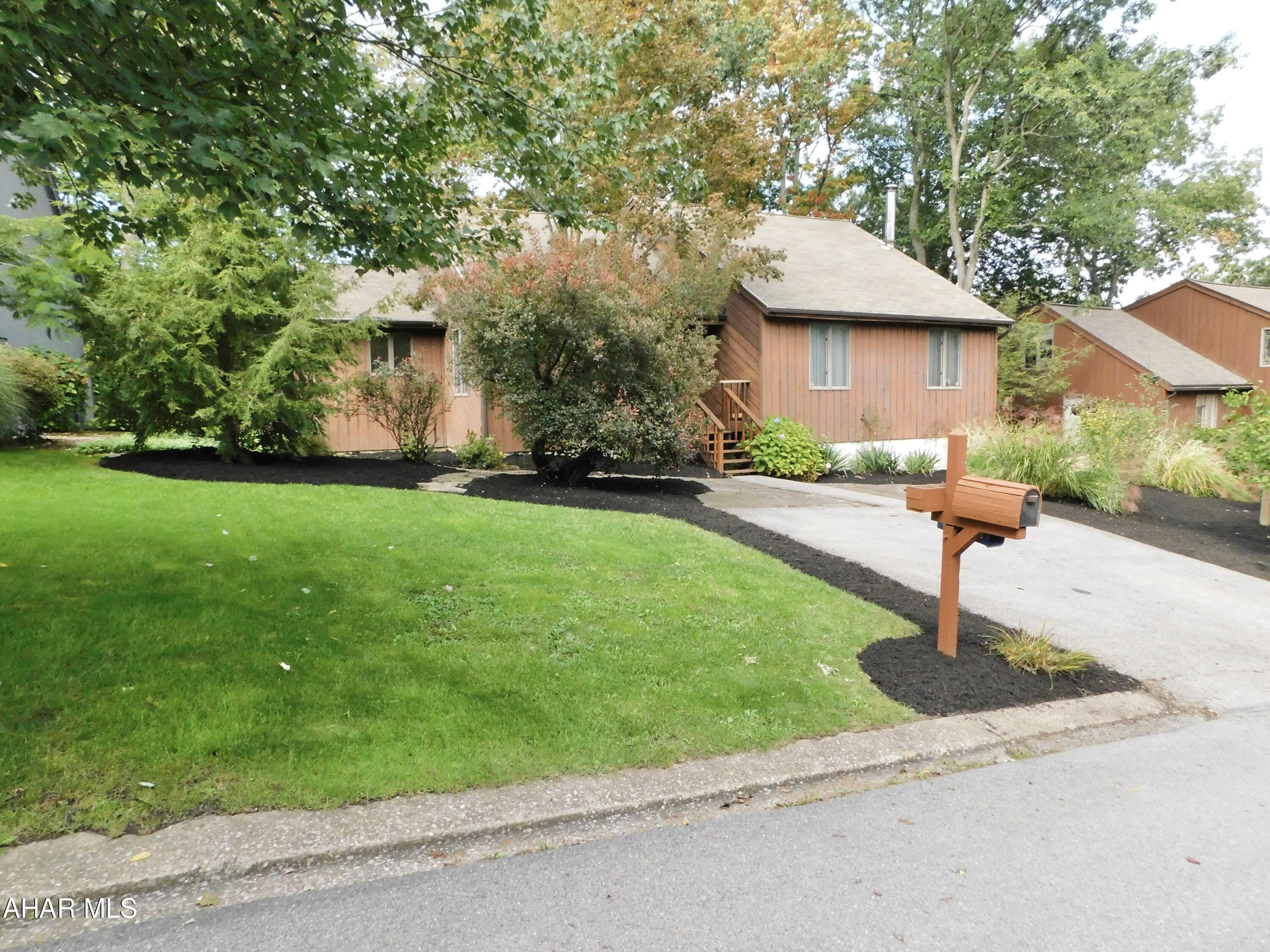 Cricket Knoll - Residential