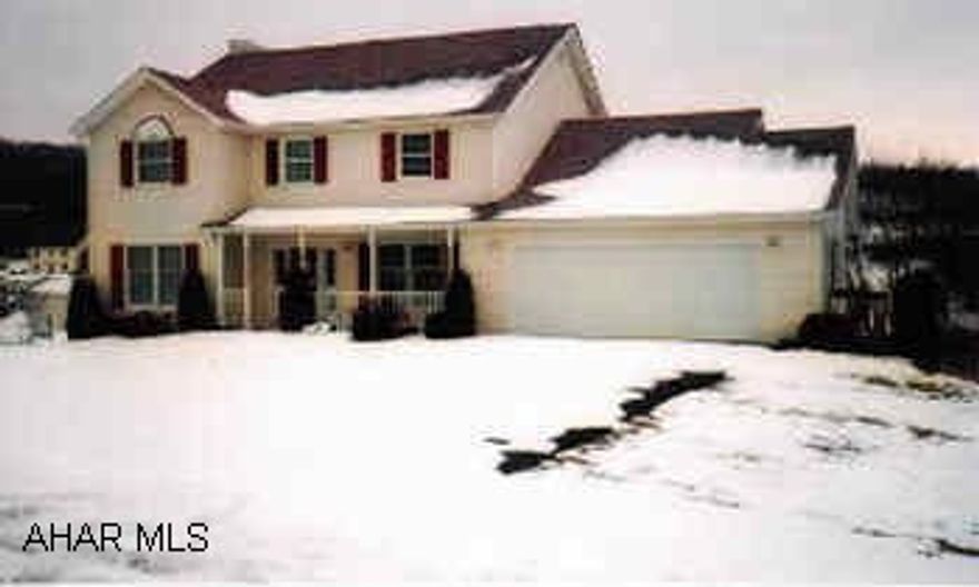 Oak kitchen, 4BR, 2.5BA, on a big fenced lot.  Large deck.