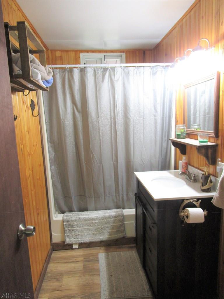 Glendale Yearound - Residential