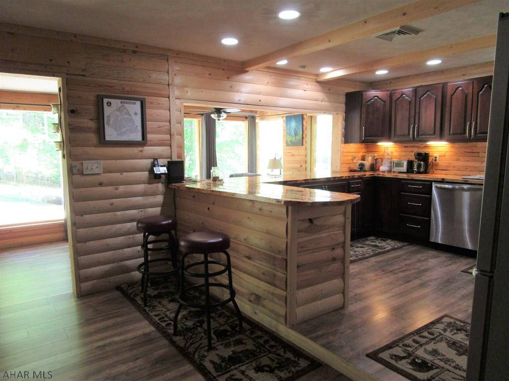 Glendale Yearound - Residential