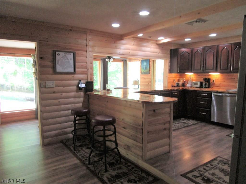 Glendale Yearound - Residential