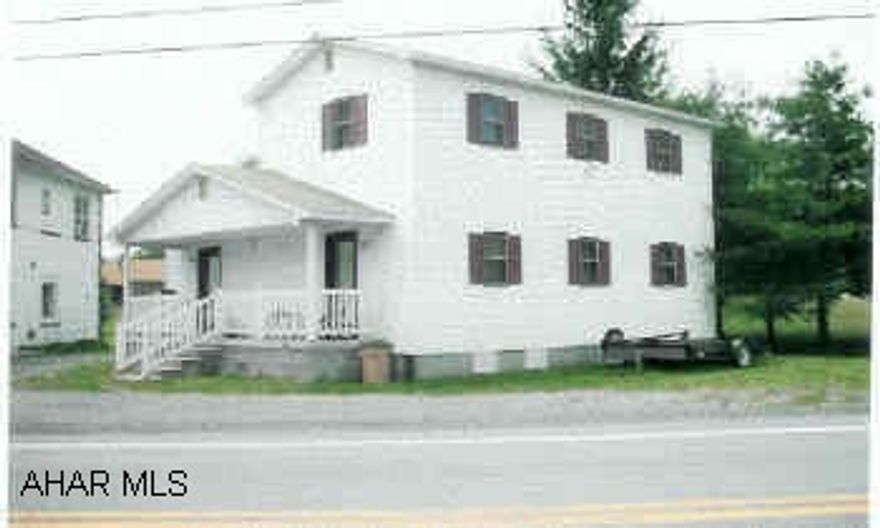 1 1/2 Story single family 2BR/1 3/4BA with central air. Appliances included. This property also includes a  2-story Multi-apartment building with two 3-bedroom 1 1/4 bath units.