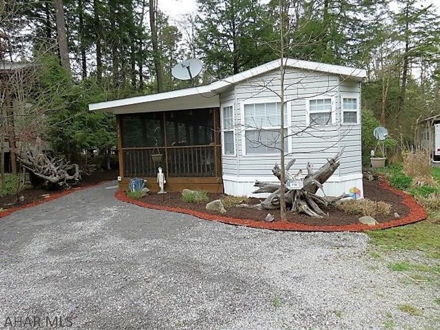 NEW PRICE REDUCTION! $25,000 -Immaculate, low maintenance, move- in ready, Attractive Breckenridge Park model. Fully furnished, shed & golf cart. Screened deck with ceiling fans. No yard work required.