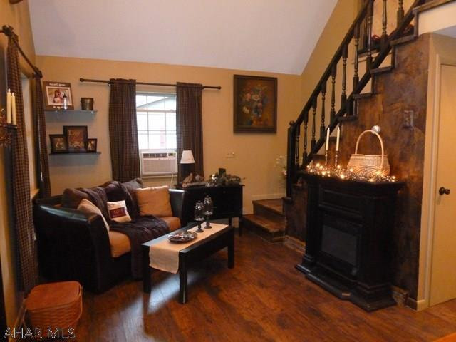 Glendale Yearound - Residential