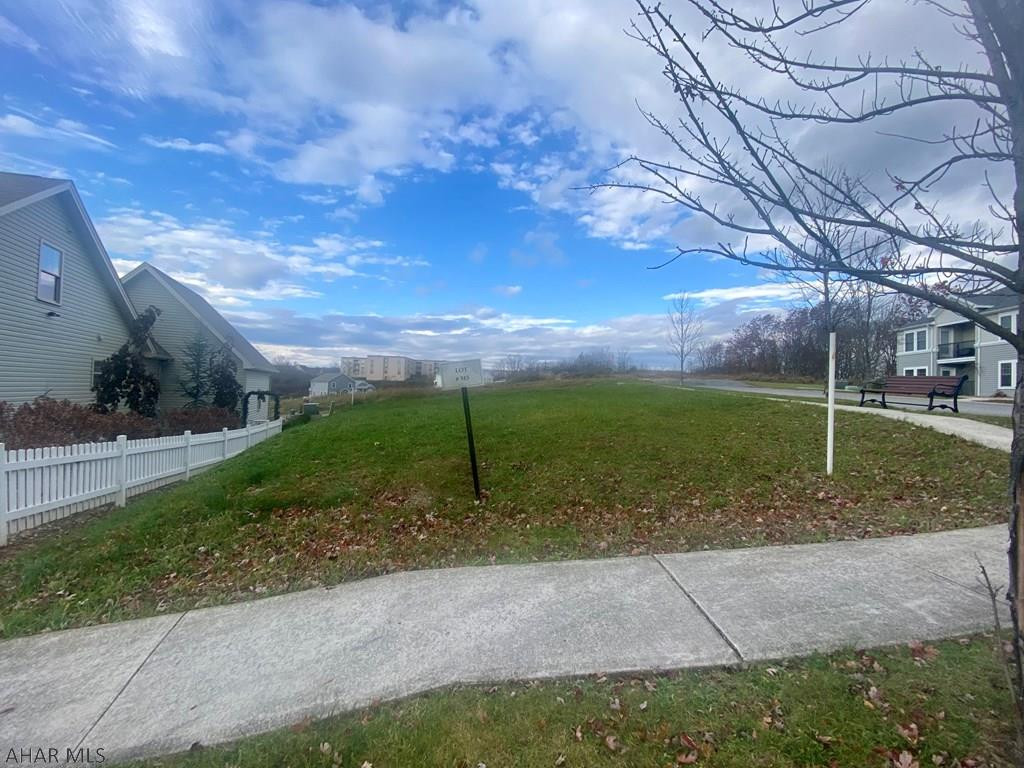 Holiday Hills - Land