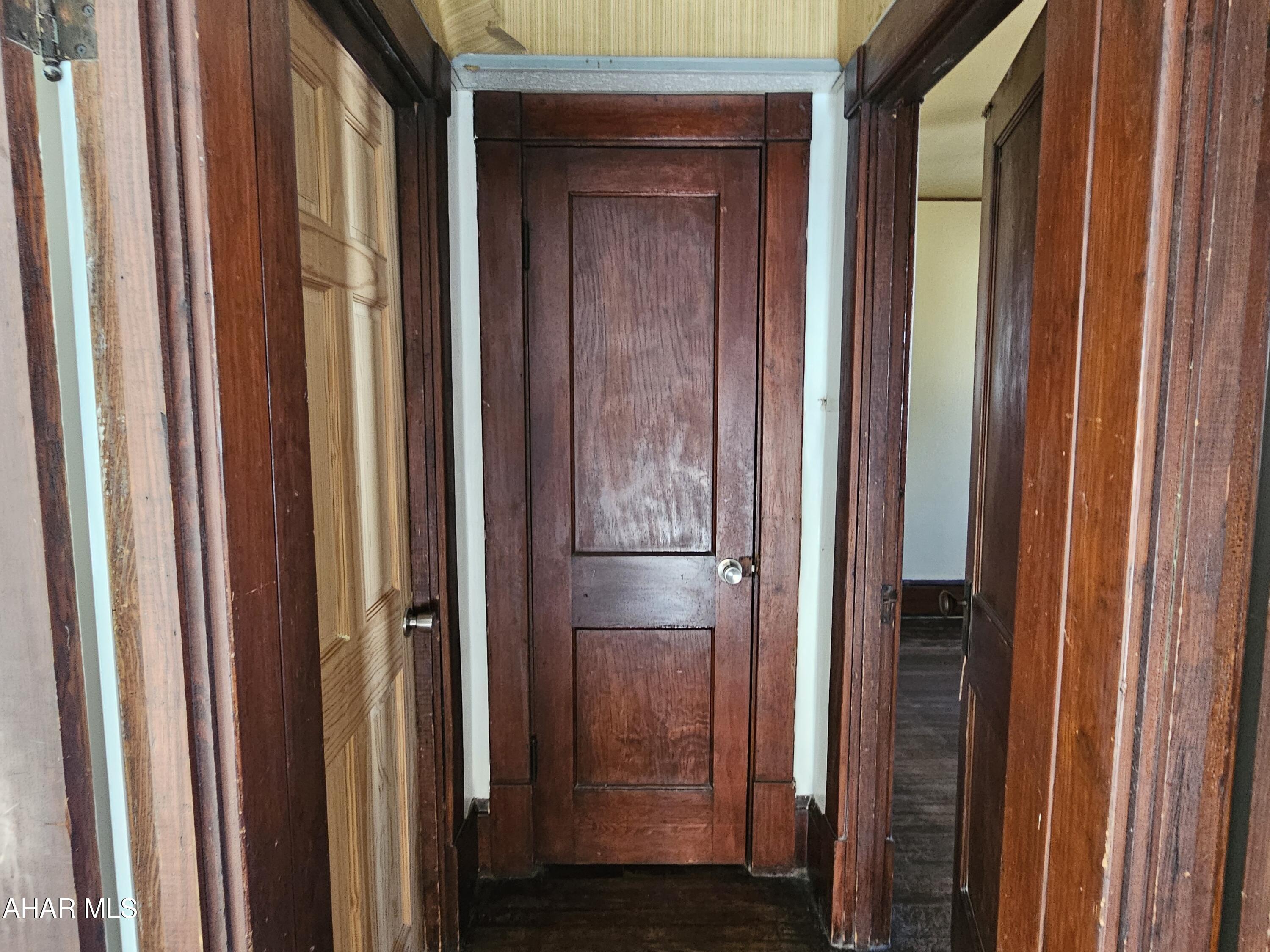 Juniata - Residential