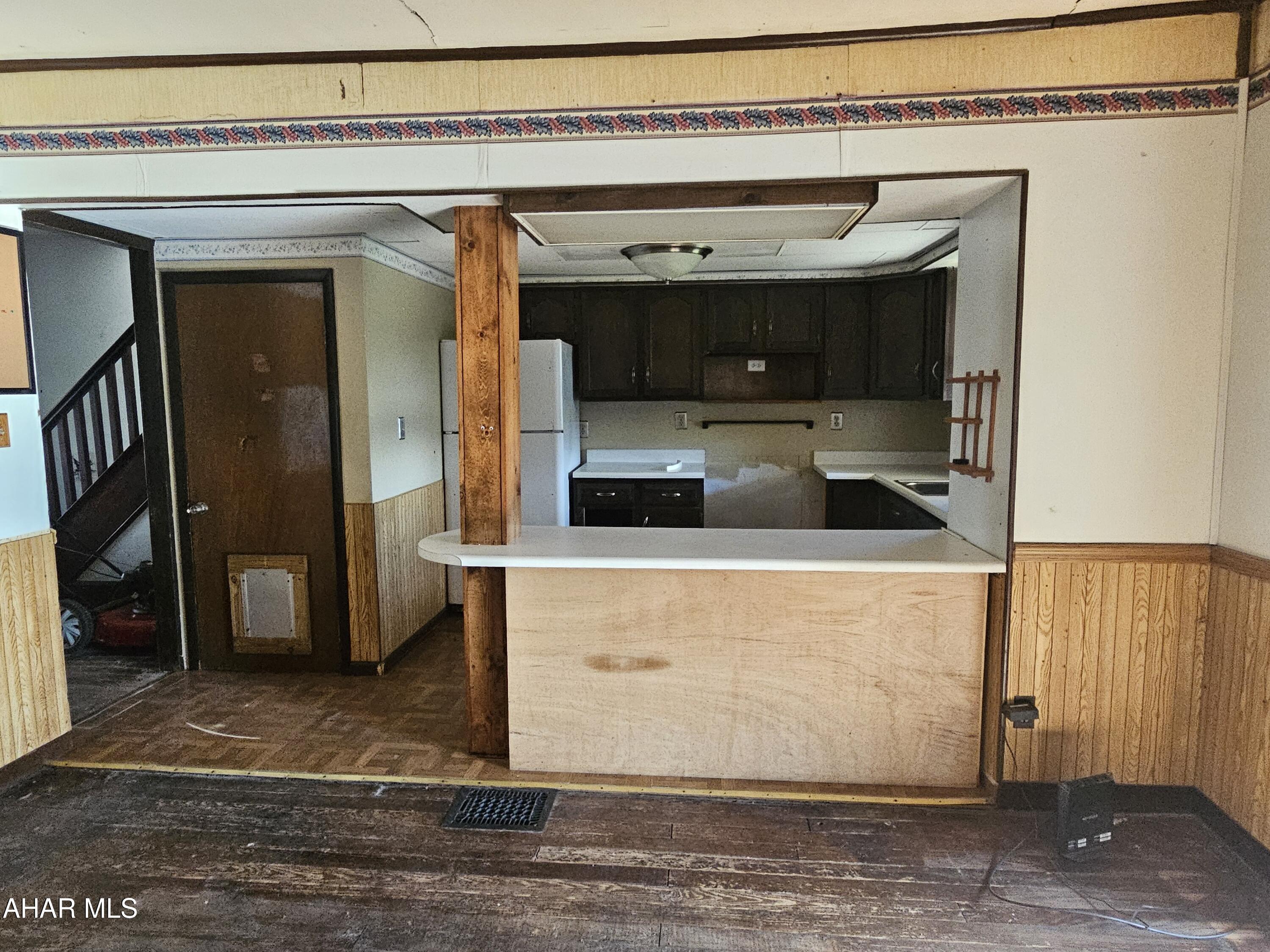 Juniata - Residential