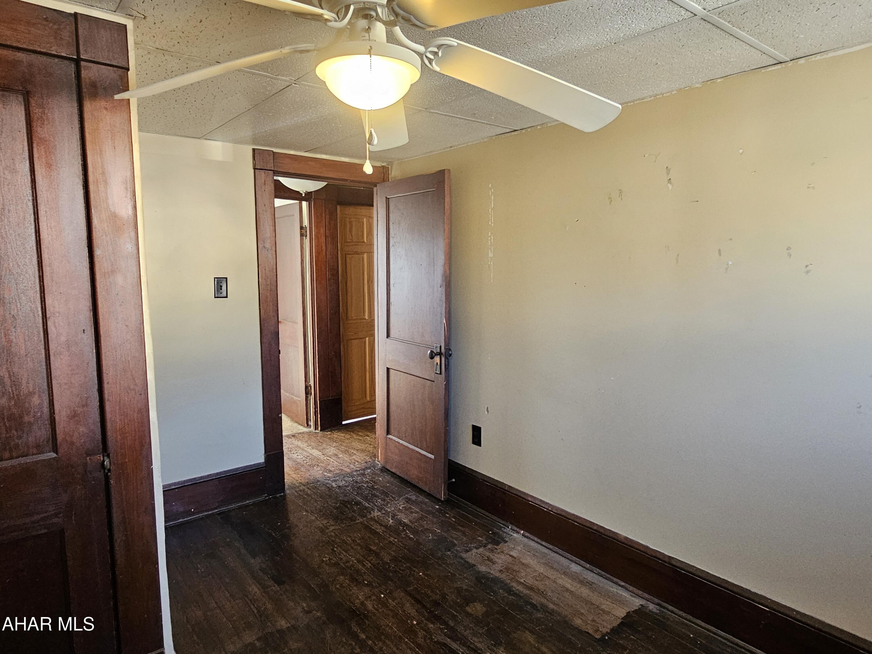 Juniata - Residential