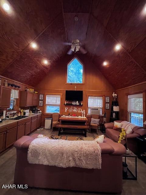 Glendale Yearound - Residential