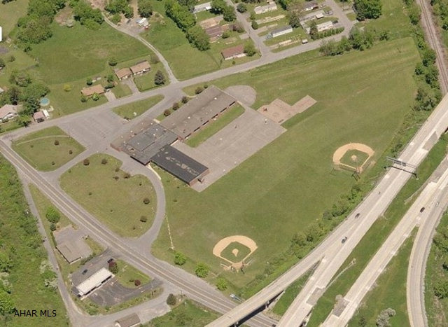 Unknown - Commercial Sale