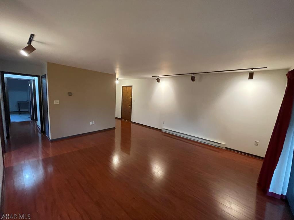 Penn Terrace - Residential