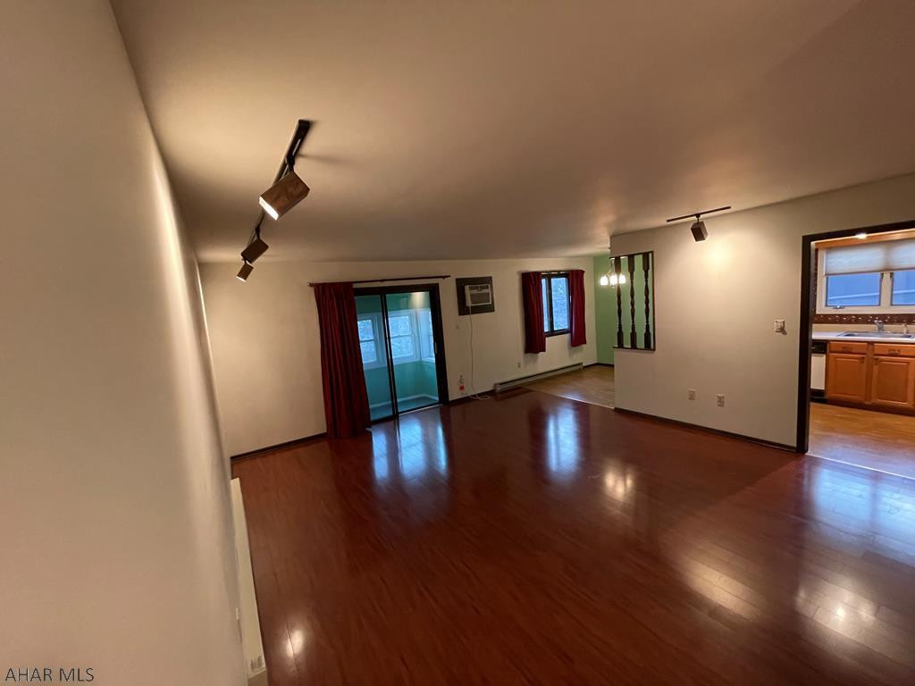 Penn Terrace - Residential