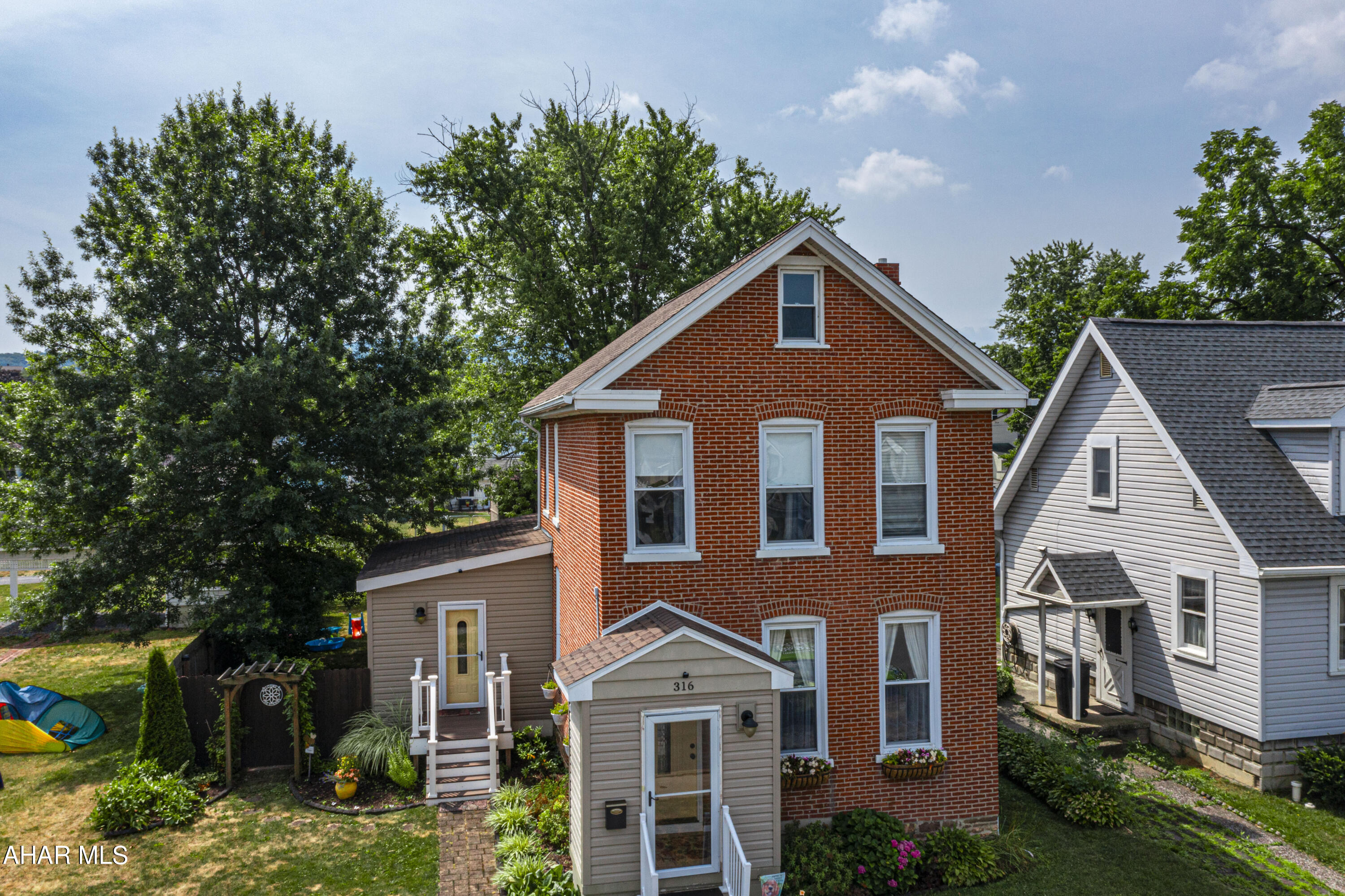 Hollidaysburg - Residential