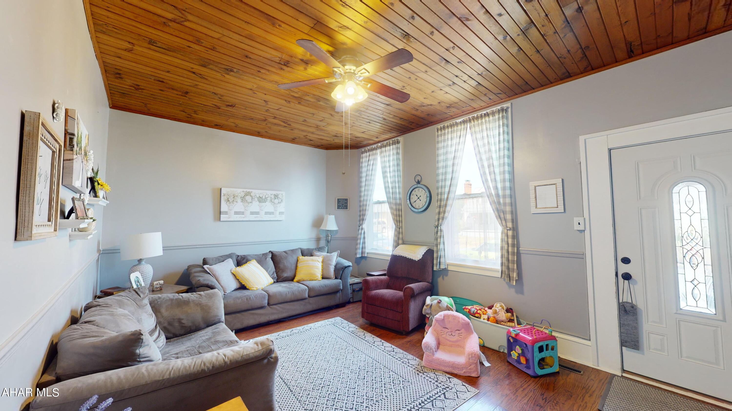 Hollidaysburg - Residential