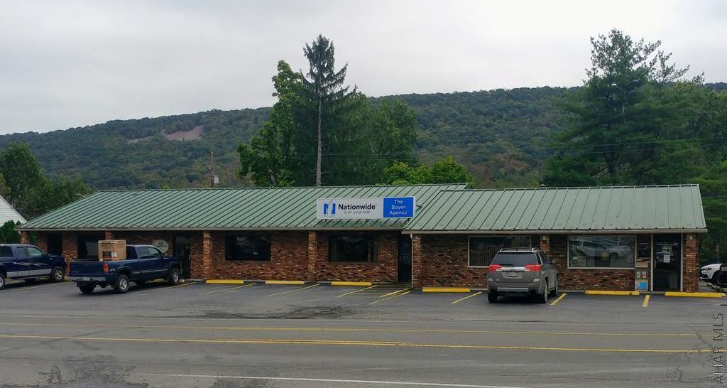 Unknown - Commercial Lease