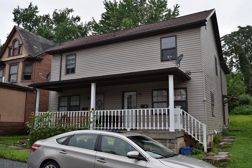 Side by side double unit in excellent condition. One side currently occupied with a long term tenant and one side ready to go.