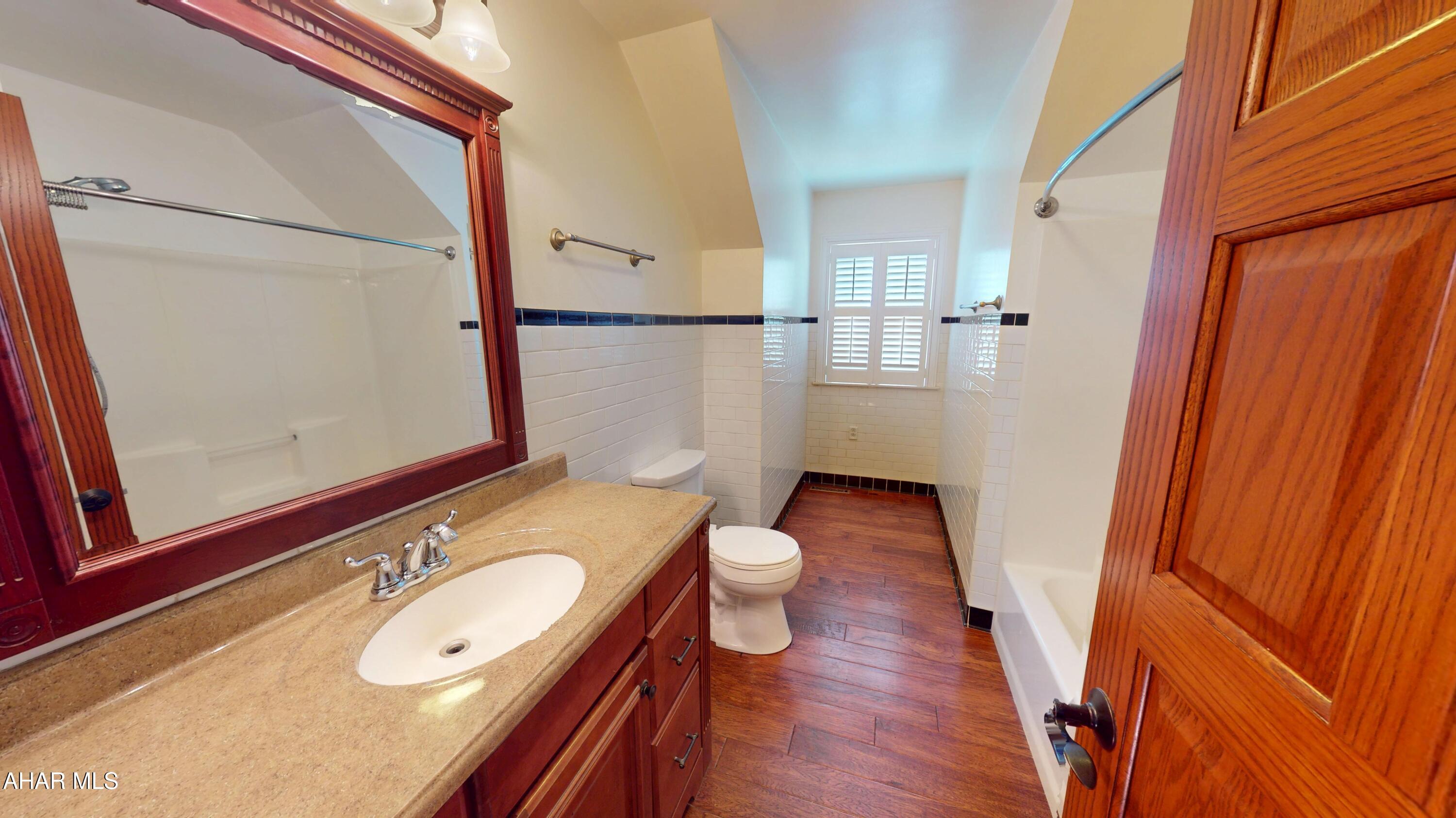 Holliday Heights - Residential