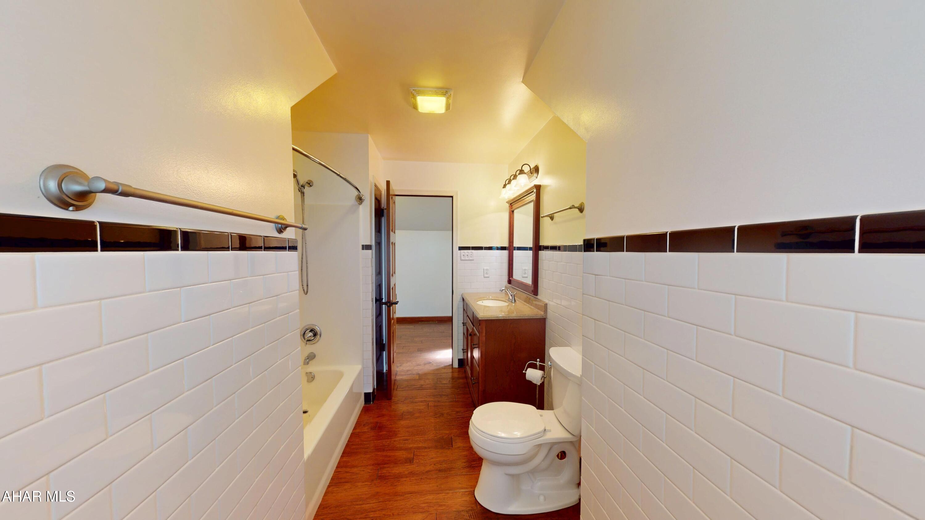 Holliday Heights - Residential