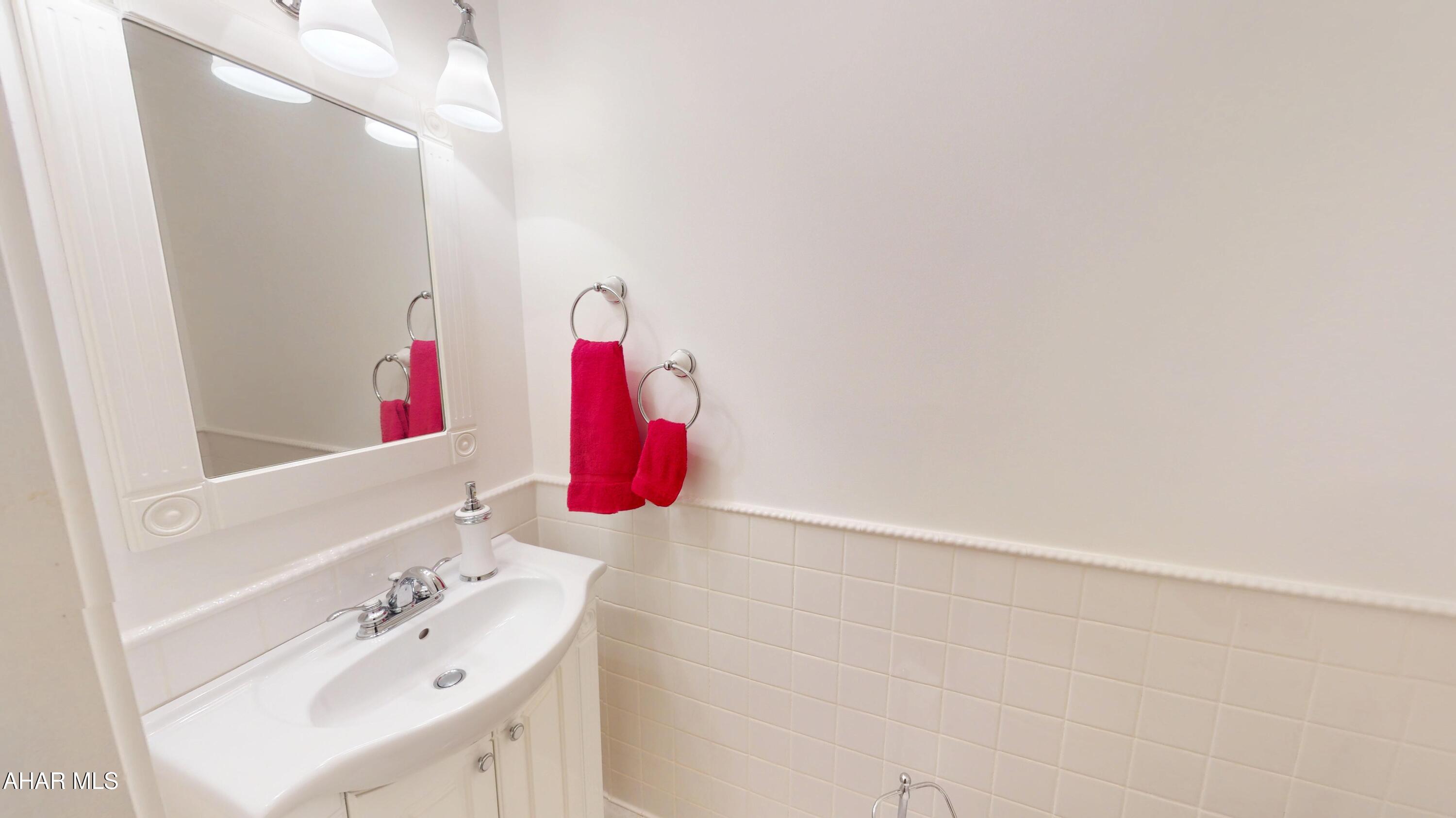 Holliday Heights - Residential