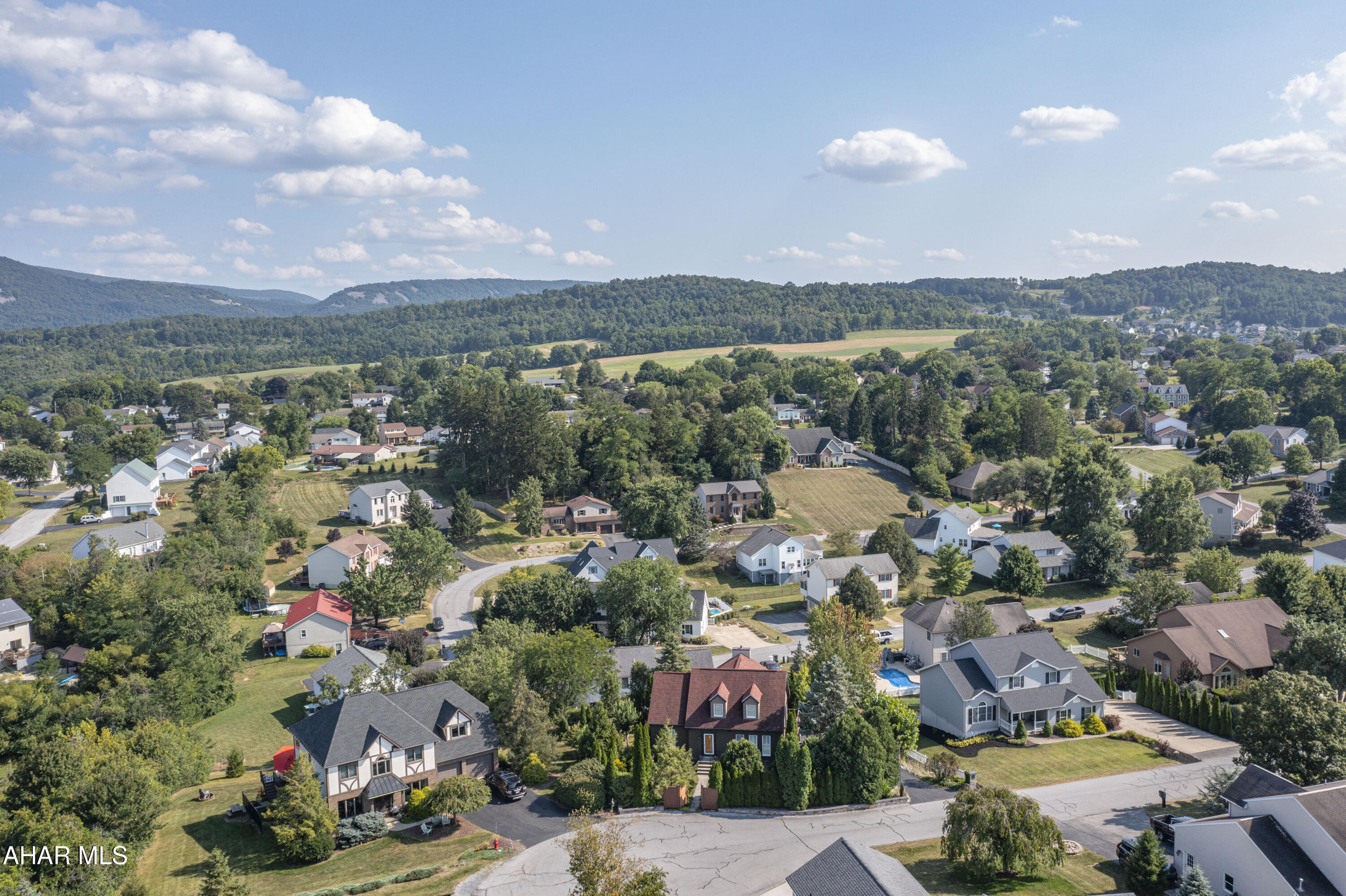 Holliday Heights - Residential