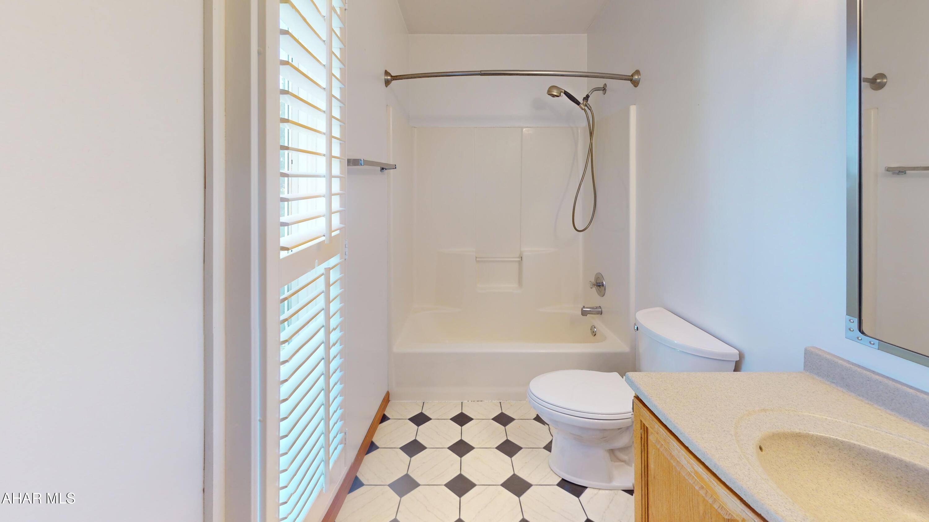 Holliday Heights - Residential