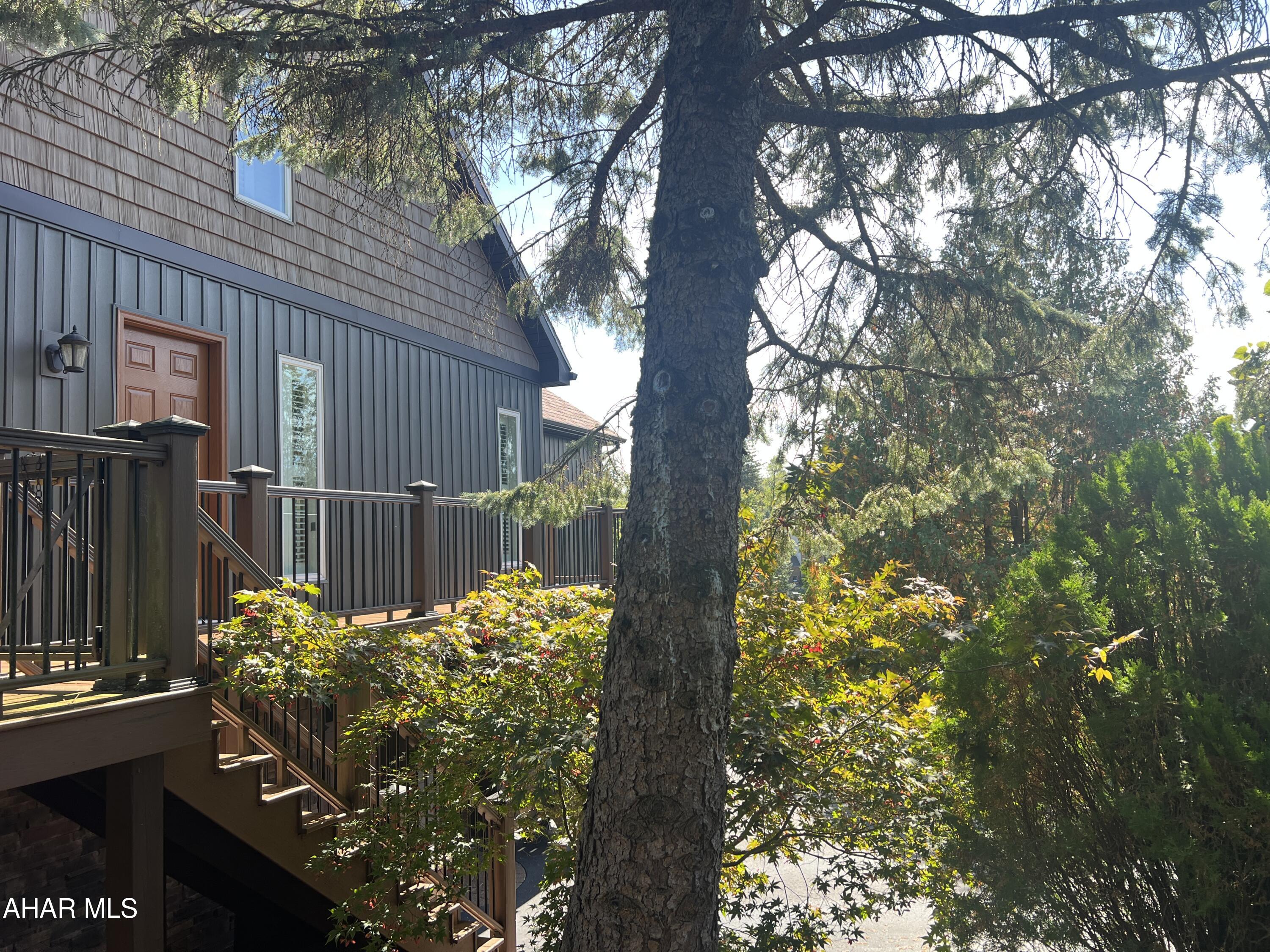 Holliday Heights - Residential