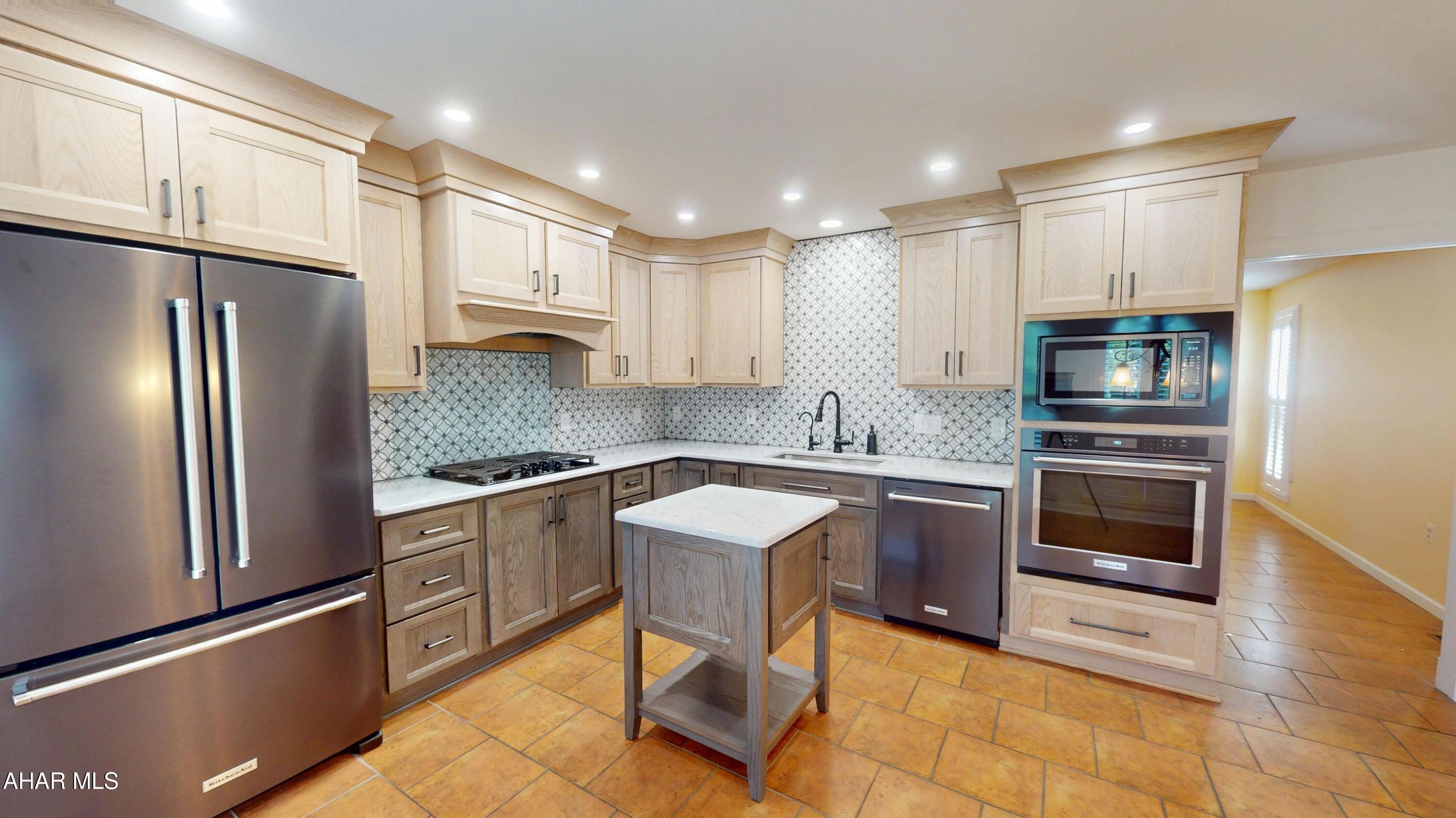 Holliday Heights - Residential