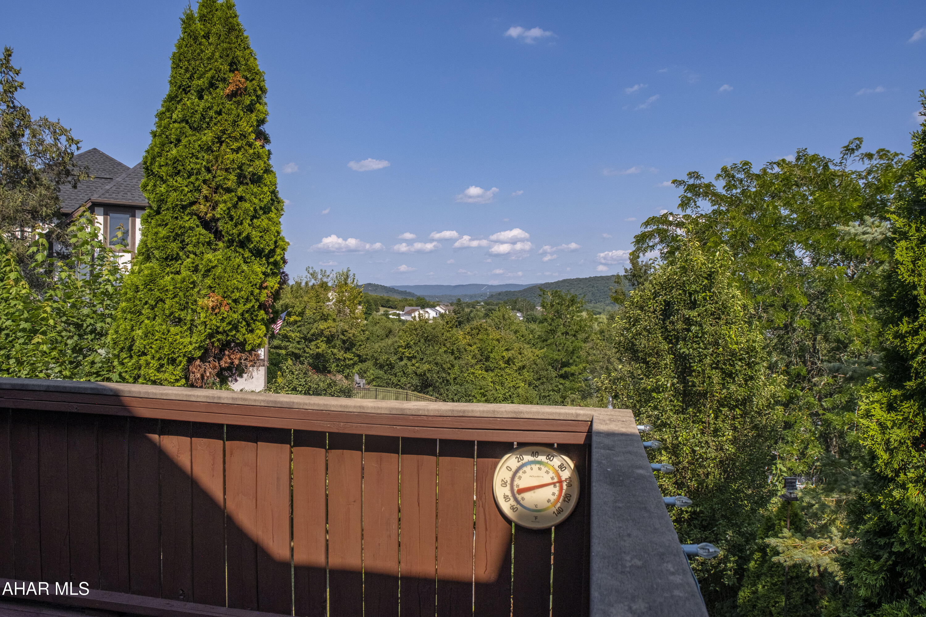 Holliday Heights - Residential