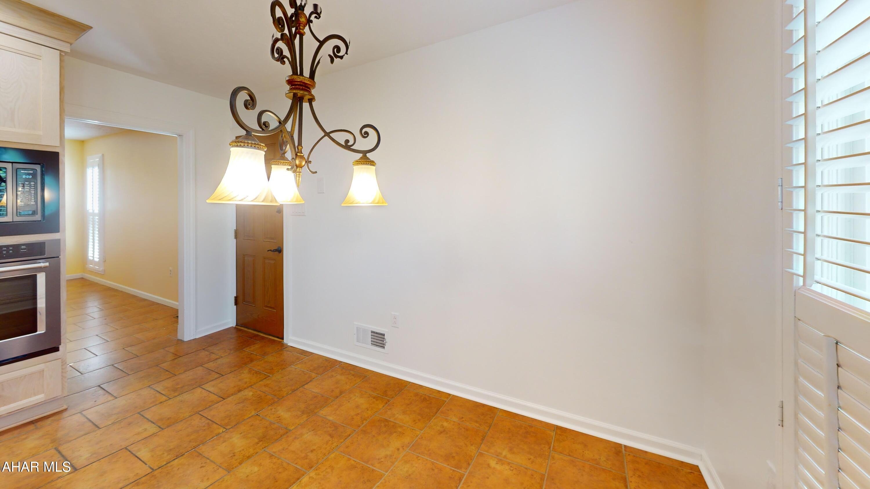 Holliday Heights - Residential