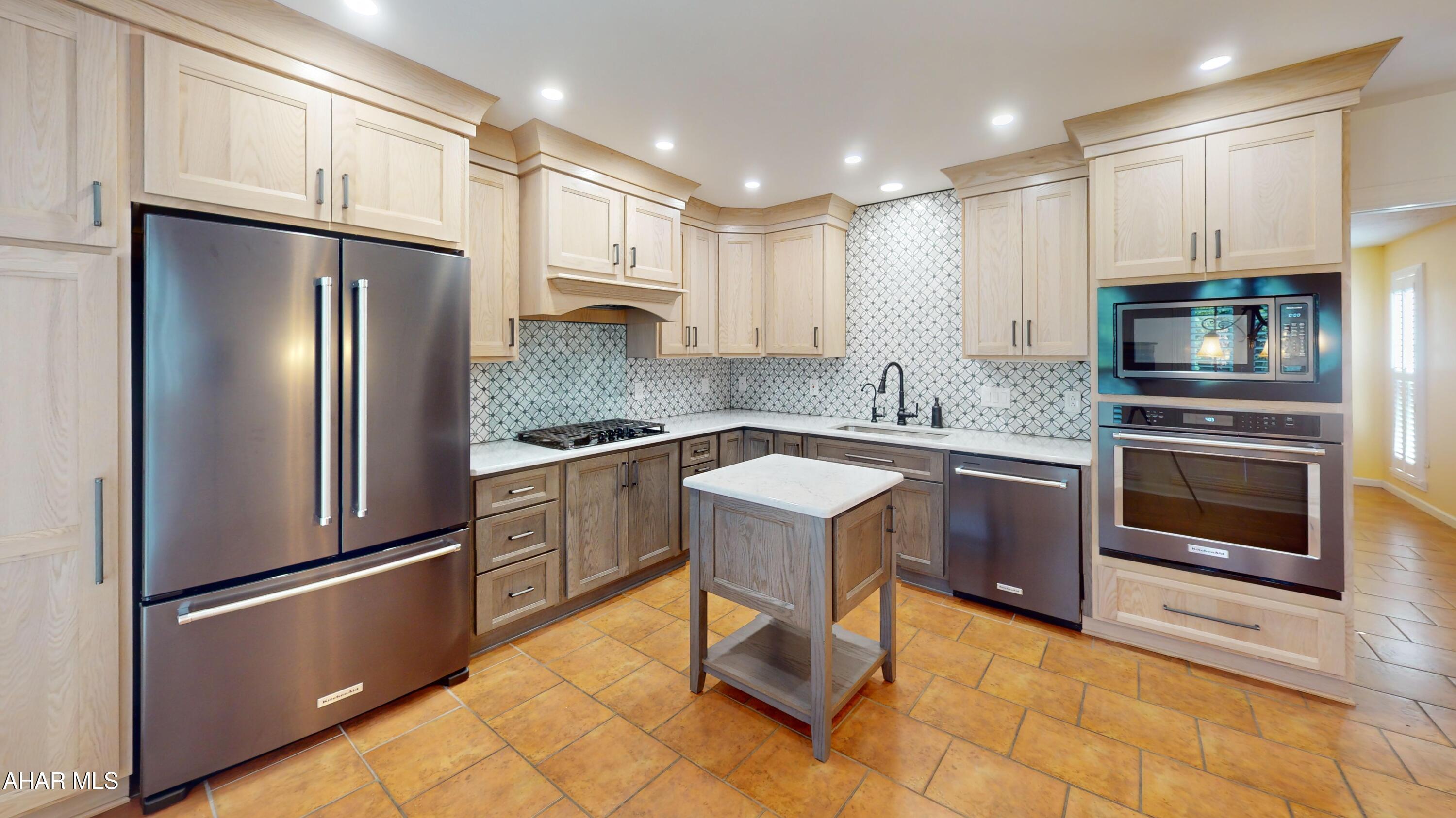 Holliday Heights - Residential