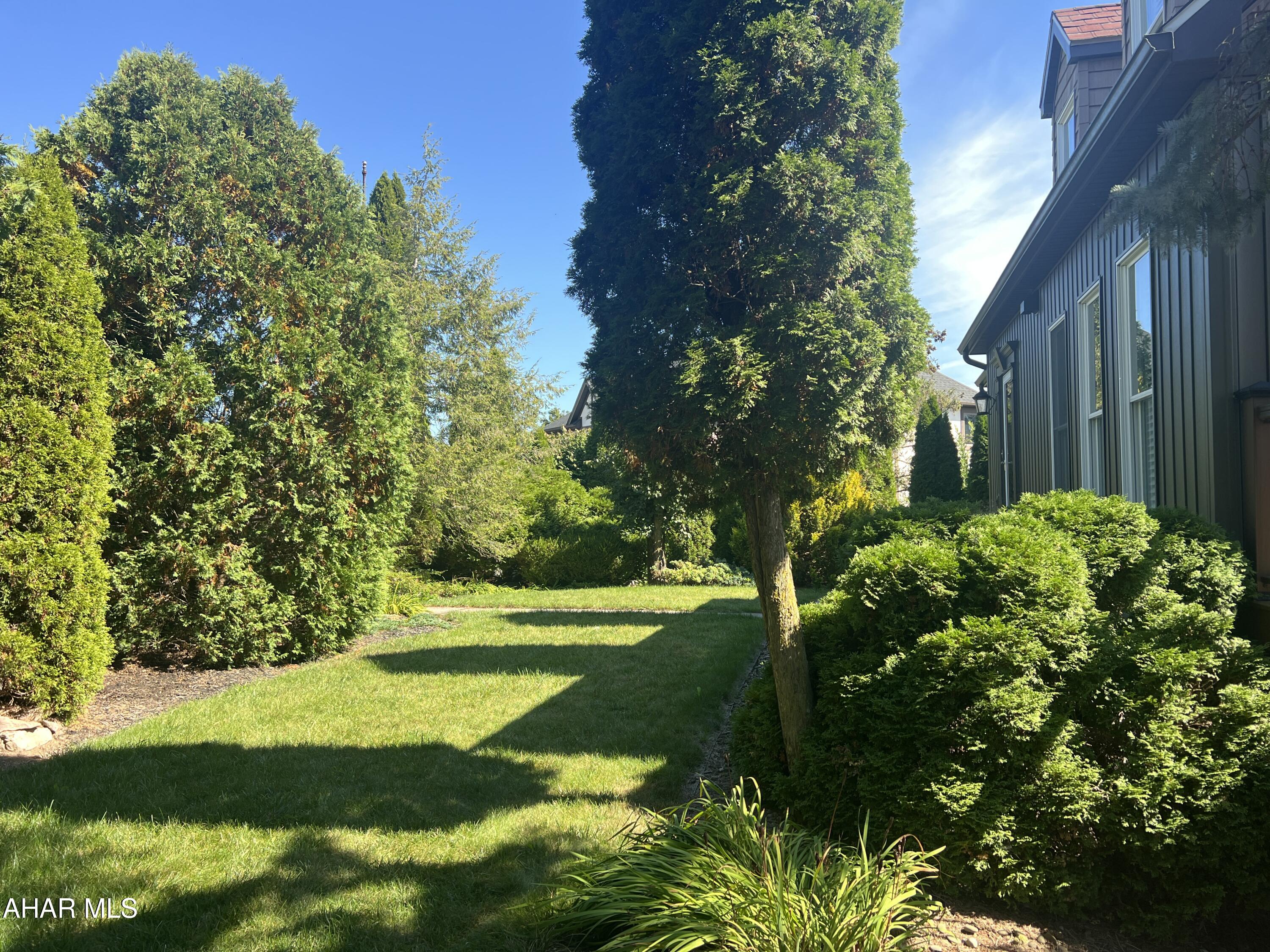 Holliday Heights - Residential