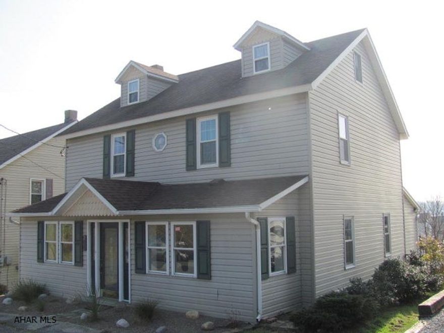 2 story remodeled vinyl sided home. 3-4 BRs, 3 baths, Oil HW heat, propane fireplace. 1 car detached garage.