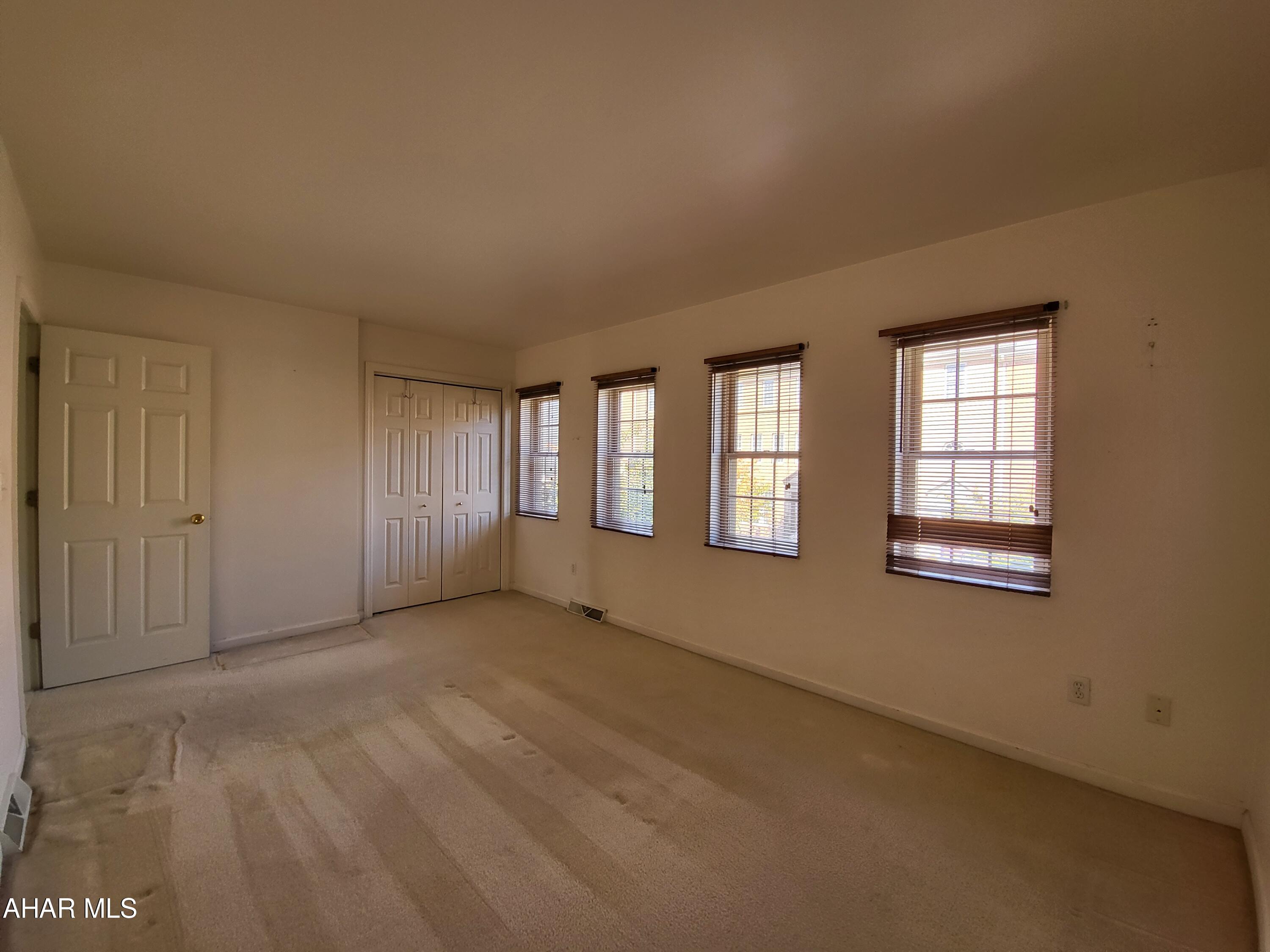 Hollidaysburg - Residential