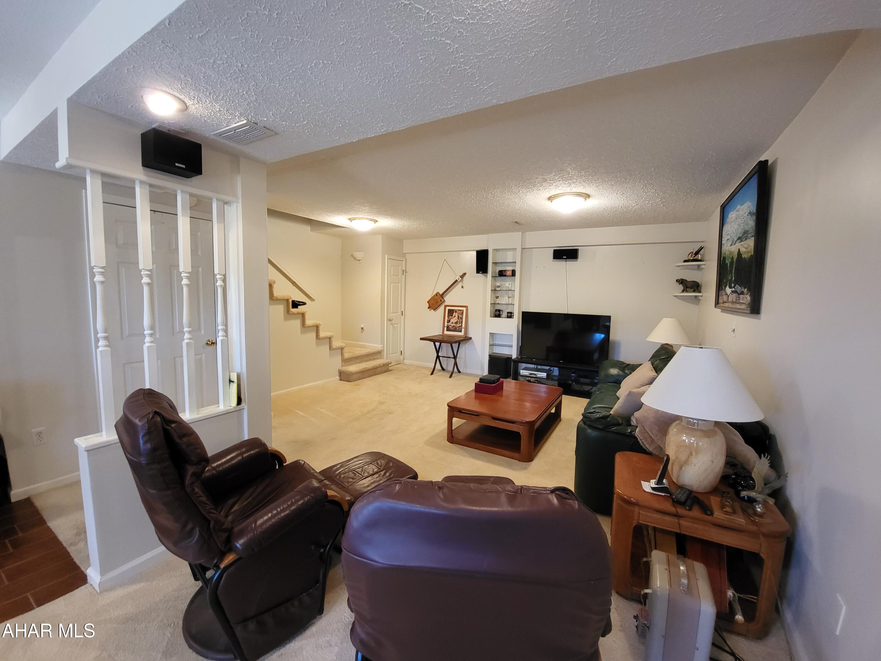 Hollidaysburg - Residential