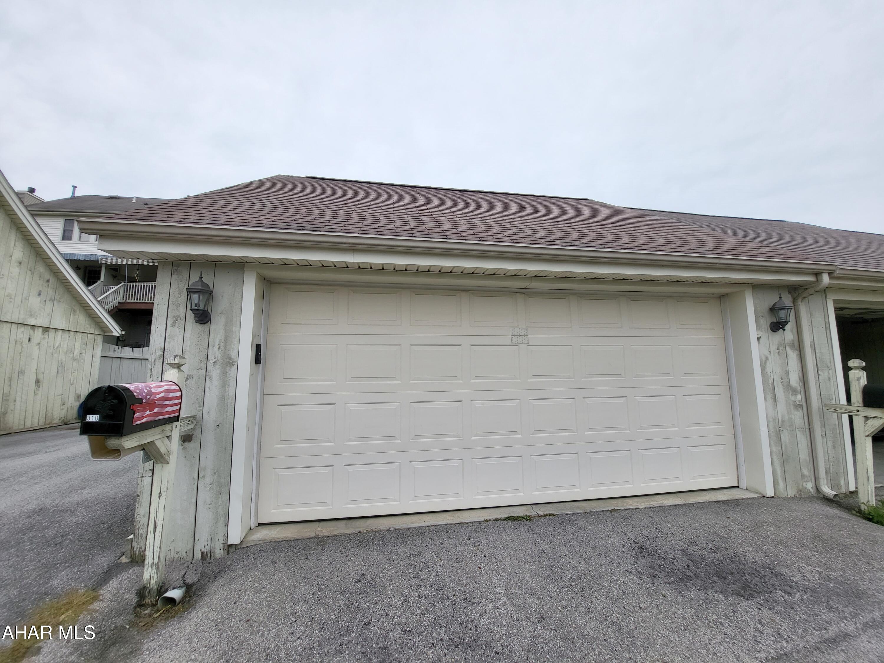 Hollidaysburg - Residential