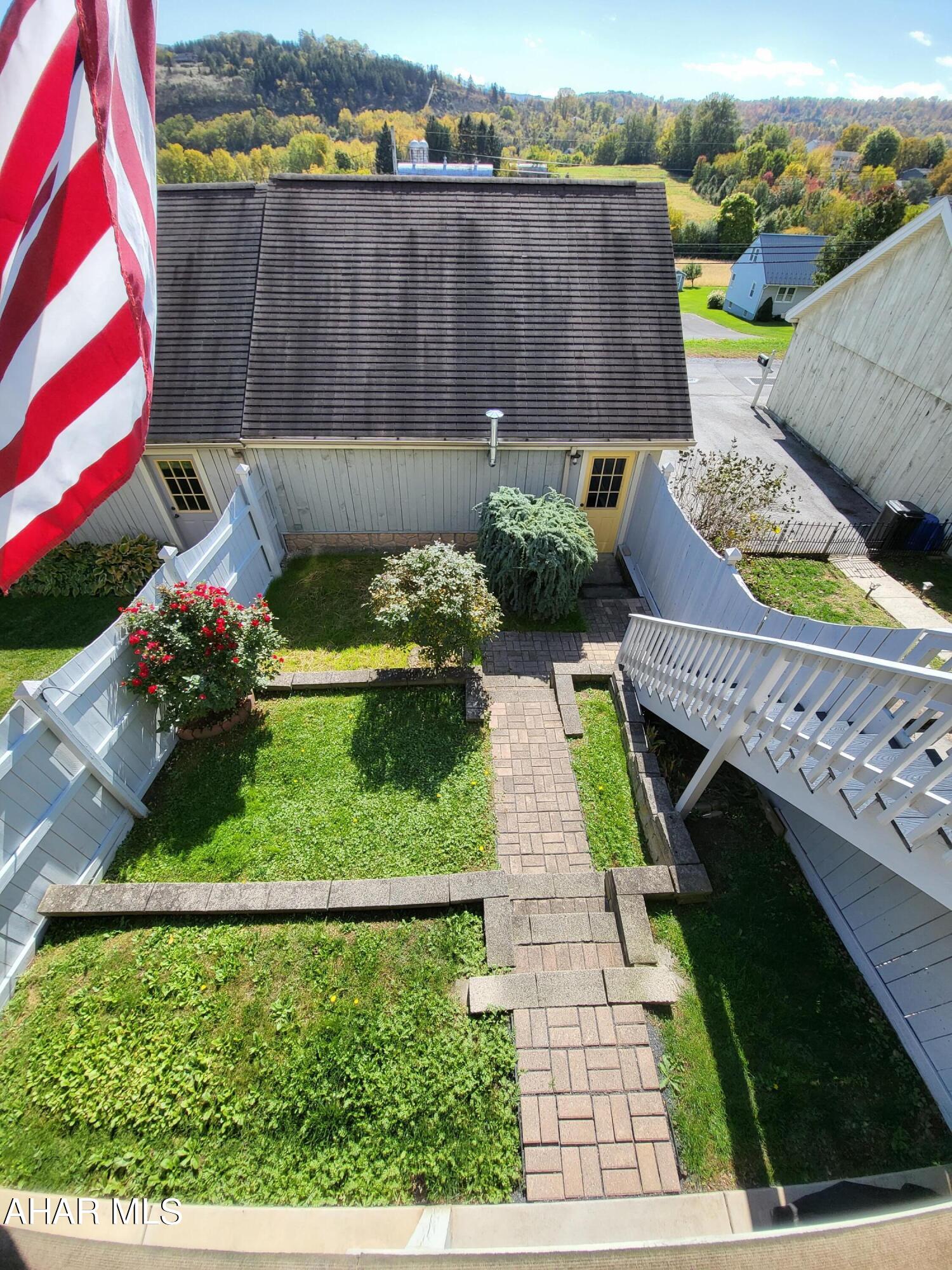 Hollidaysburg - Residential