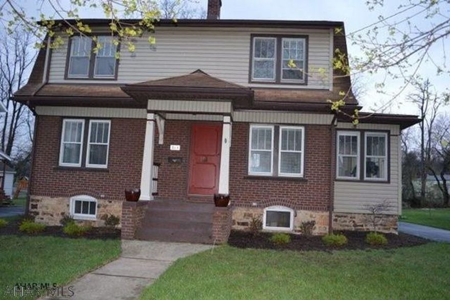 I fell in love with this house when I walked in the door and you will too.  It has all the charm and character you would expect to be in a Mansion Park area home from this era.  Beautiful decorator colors, a stunning kitchen remodel,  upgrades to baths, and you have a home you'll be proud to call your own.  Bright sun room is the perfect space for home office, den, or play room.   You'll have so much fun on the enclosed back porch with bar, refrigerator, and it's wired for sound!  New paver patio provides a relaxing area to sit and listen to the stream at the rear of the property.   Long driveway and  additional paved space in the rear provides for lots of off street parking.  Big garage w/second fl for storage.  This home is NOT in the flood zone so just enjoy that picturesque stream!