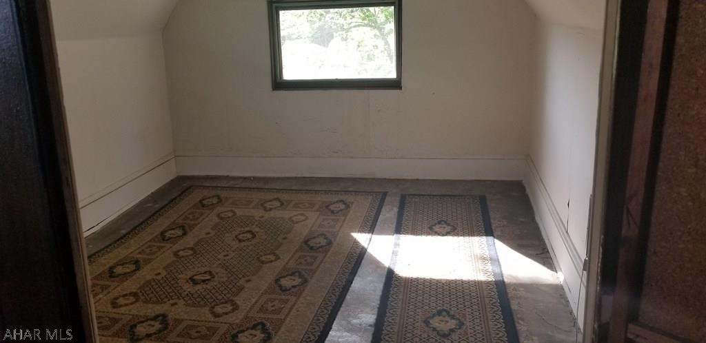 Juniata - Residential