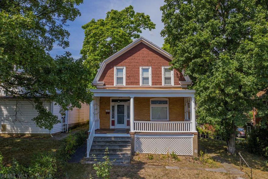 Great 3 bedroom 1.5 bath home very close to toy town. House has been newly renovated. Kitchen is gorgeous with granite counter tops. What a view from the front  porch . Enjoy time in the spacious living room.  Schedule your tour today