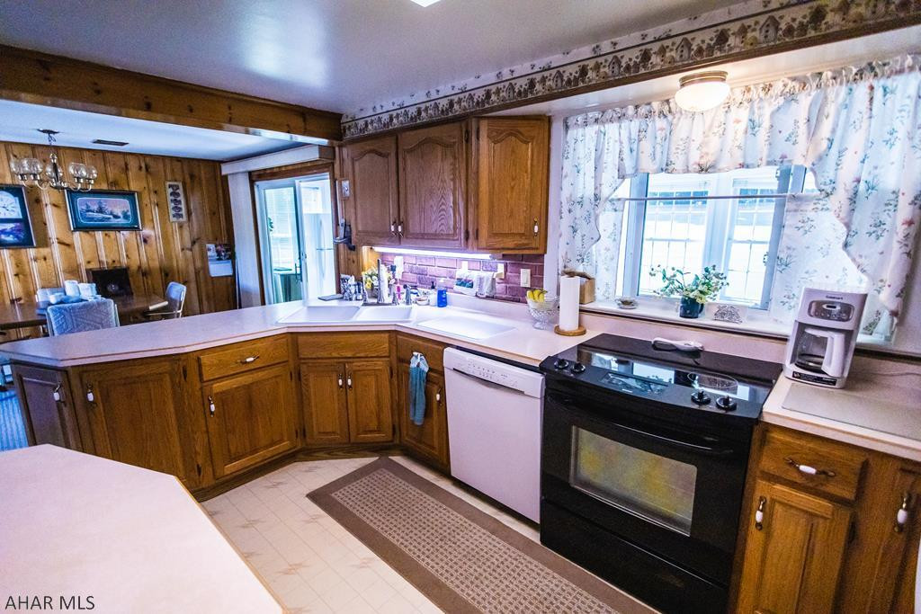 Sinking Valley - Residential