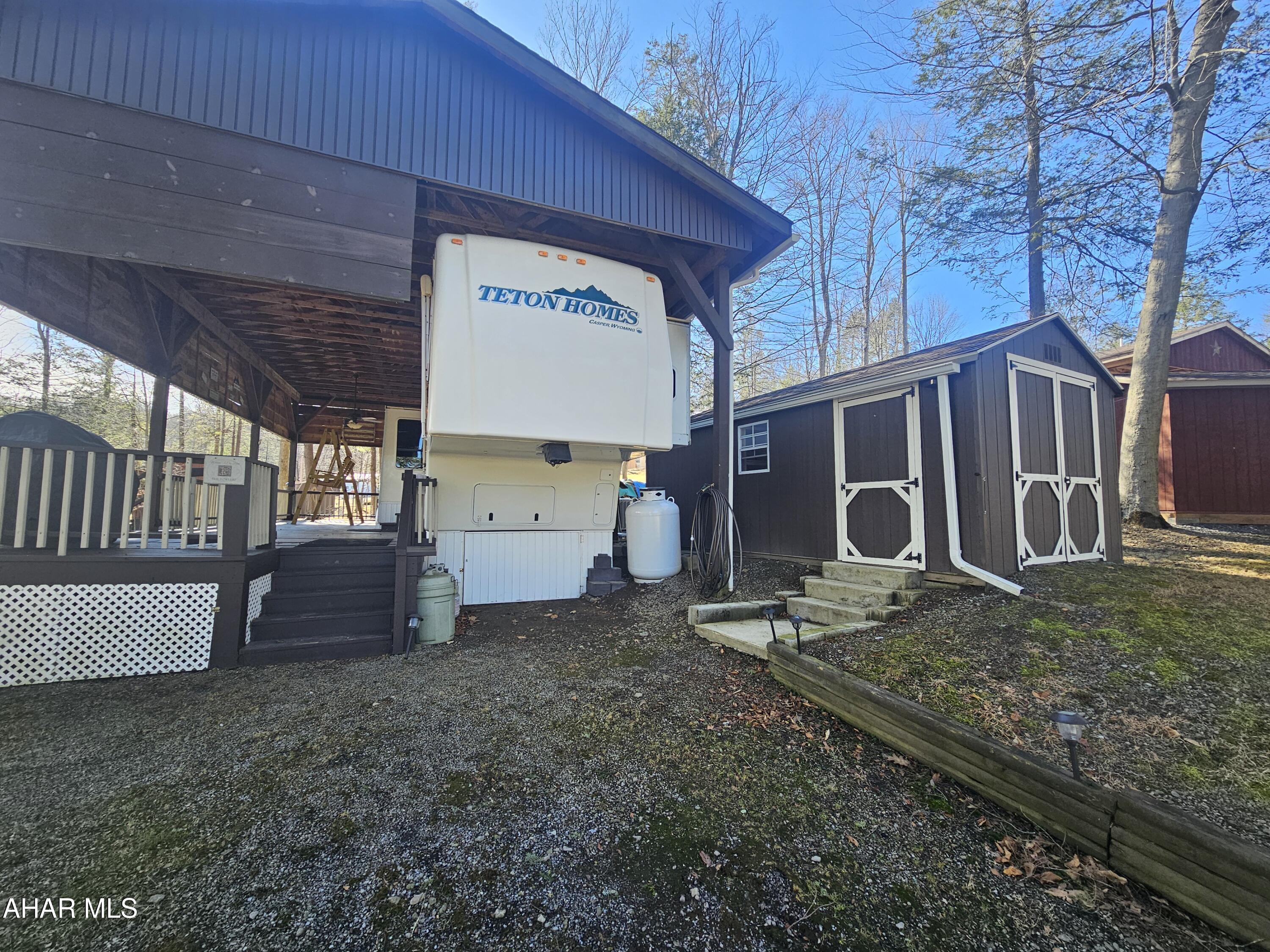 Glendale Yearound - Residential