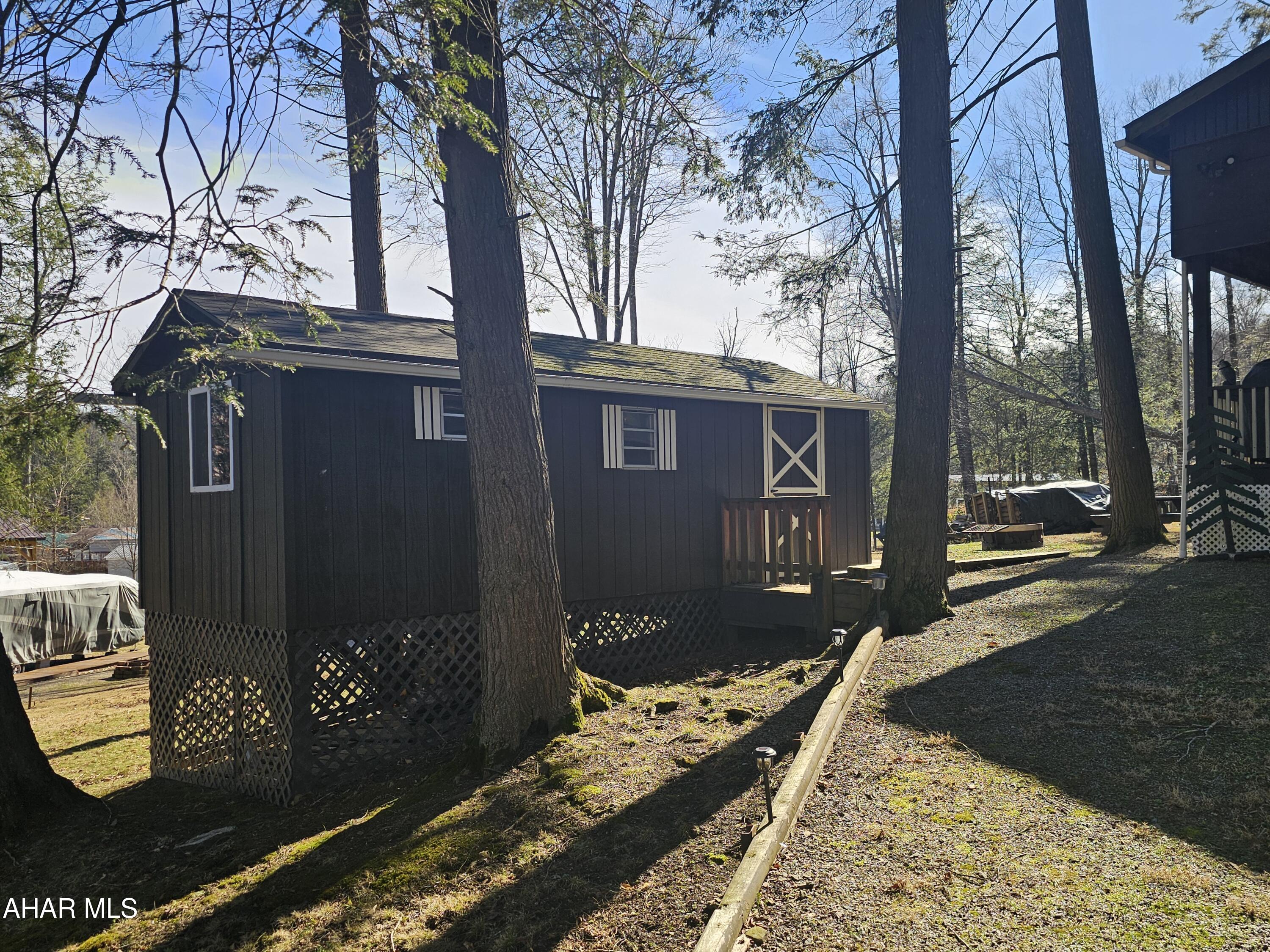 Glendale Yearound - Residential